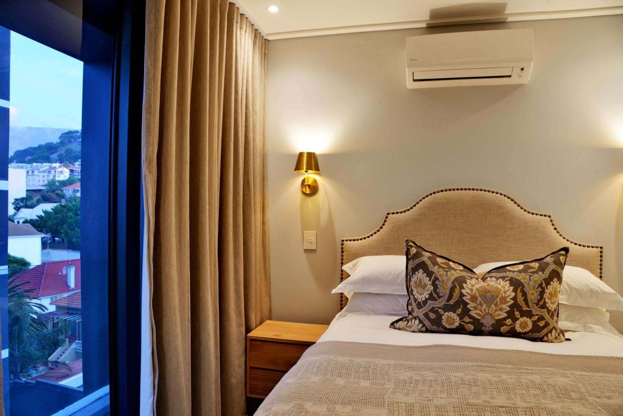35 On Main Apartments เคปทาวน์ ภายนอก รูปภาพ