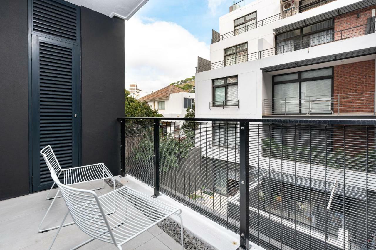35 On Main Apartments เคปทาวน์ ภายนอก รูปภาพ
